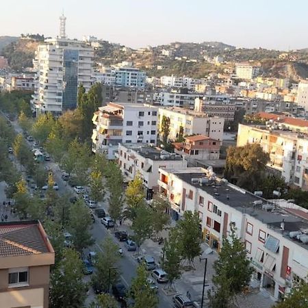 Odri Apartment Vlore Bagian luar foto