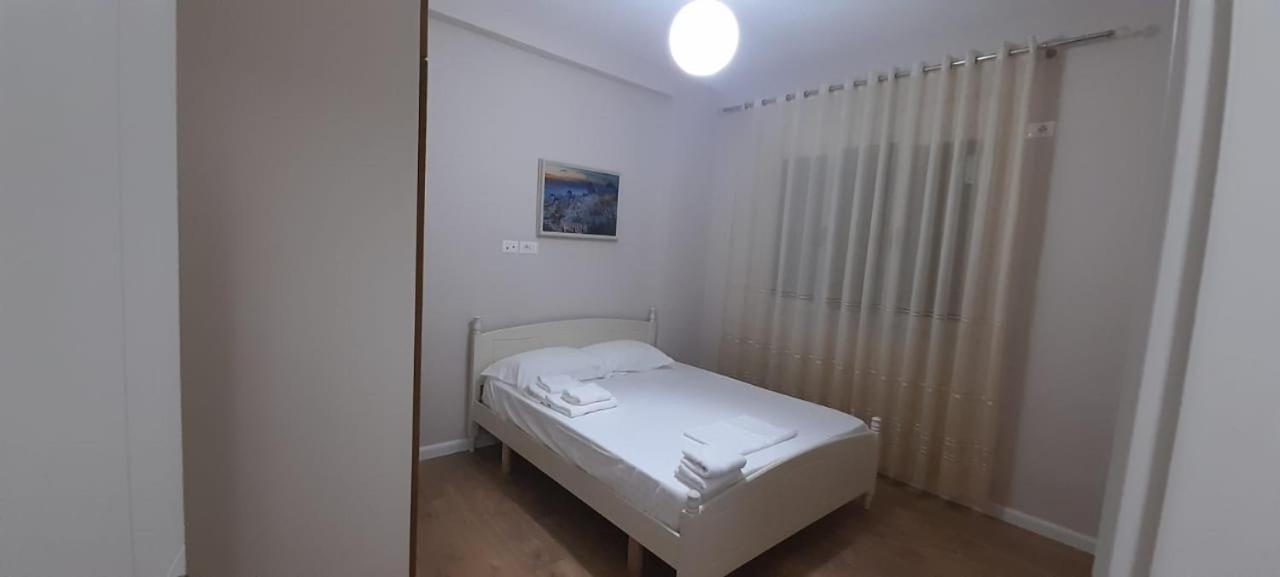 Odri Apartment Vlore Bagian luar foto