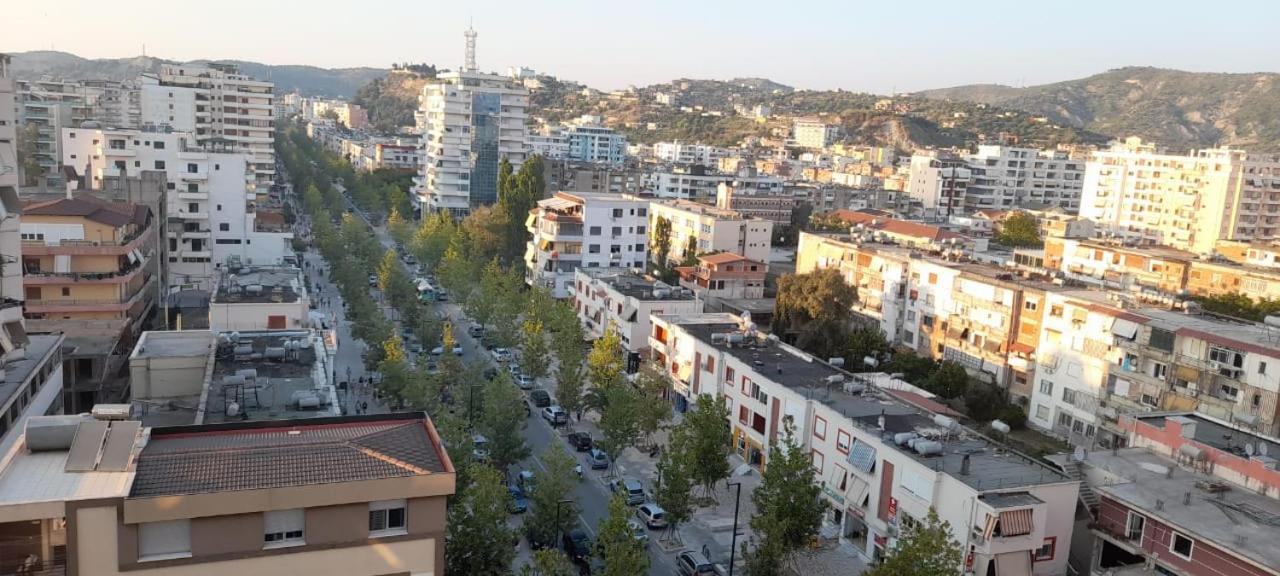 Odri Apartment Vlore Bagian luar foto
