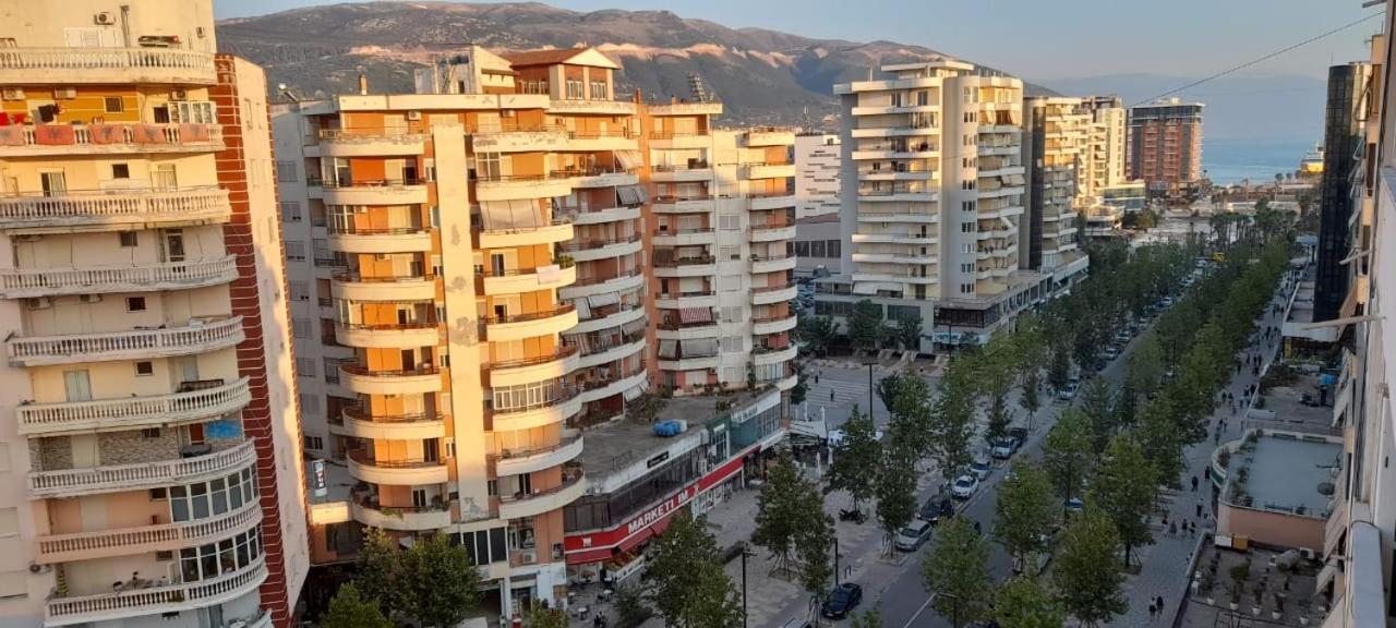 Odri Apartment Vlore Bagian luar foto